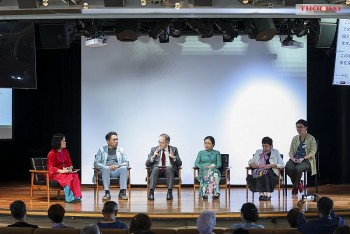 doi ngoai nhan dan da phuong tren hanh trinh moi lan toa hoa binh ket noi nhan van va hop tac phat trien