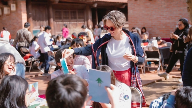 Đại sứ đón Tết: Cảm nhận văn hóa truyền thống Việt bằng cả trái tim