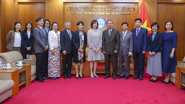 Lãnh đạo Hội hữu nghị Việt Nam - Nhật Bản tiếp Phu nhân cố Thủ tướng Shinzo Abe