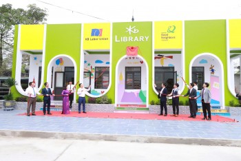 khanh thanh va ban giao thu vien kb tai tuyen quang