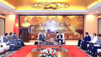 Thúc đẩy hợp tác giao thông đô thị, bảo tồn di sản với đối tác Pháp