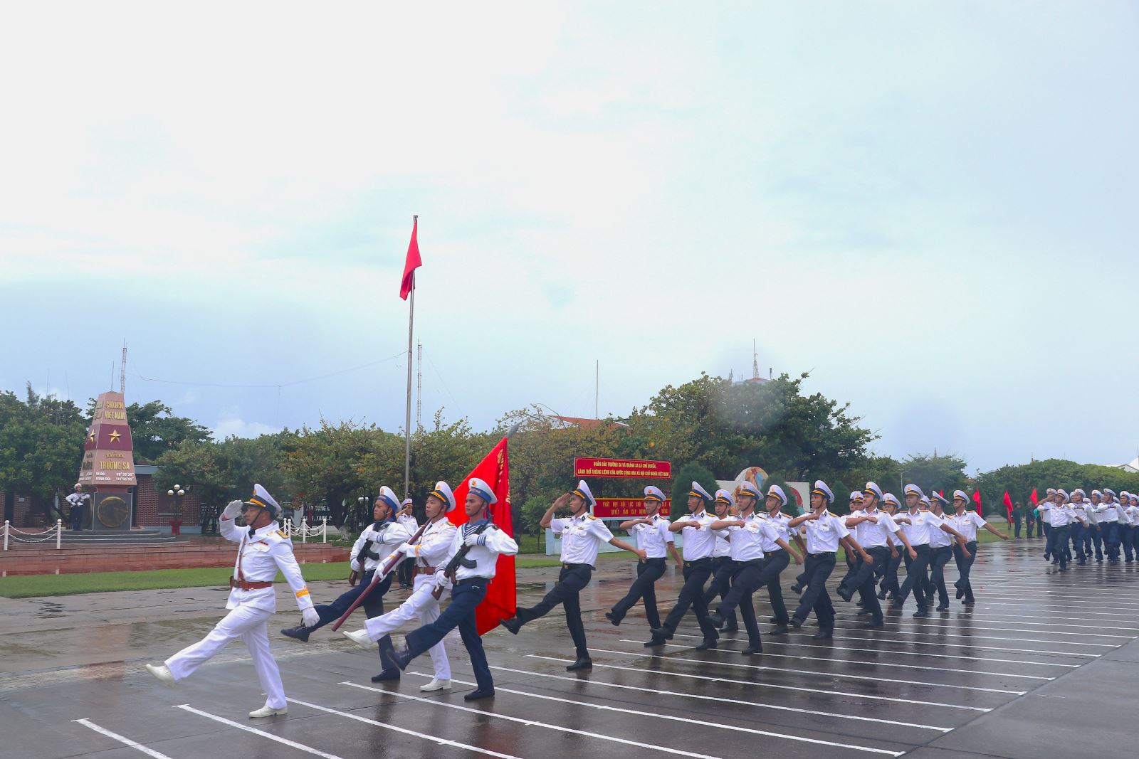 Từ bảo vệ đến kiến tạo phát triển - bước chuyển tư duy chiến lược về Quốc phòng, an ninh và đối ngoại