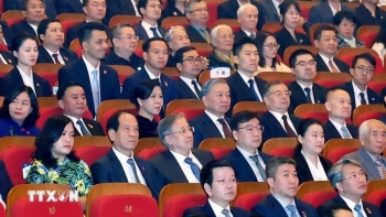 tong bi thu chu tich nuoc du chuong trinh nghe thuat huu nghi viet trung