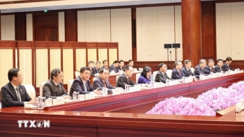 cung xay dung nen tang vat chat vung chac cho quan he song phuong viet trung