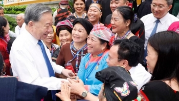 tong bi thu chu tich nuoc gia lang truong ban gop phan cung co khoi dai doan ket toan dan toc