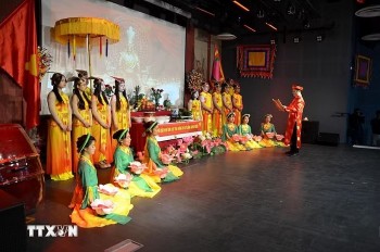 nguoi viet muon phuong huong ve coi nguon