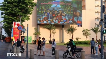 Lào gửi điện mừng nhân kỷ niệm 51 năm Ngày Giải phóng miền nam, thống nhất đất nước