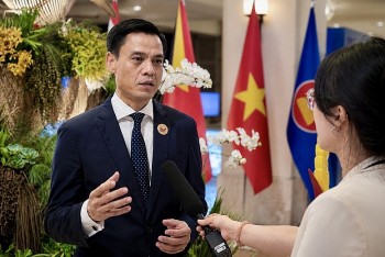 lan toa thong diep ve mot viet nam nang dong doi moi hoi nhap va vuon minh manh me tai hoi nghi cap cao asean 48