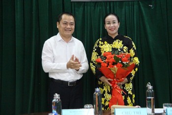 ba nguyen thi anh thi giu chuc chu tich hoi huu nghi viet nam trung quoc thanh pho da nang