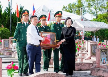 nghe an an tang 80 hai cot liet si hy sinh o lao