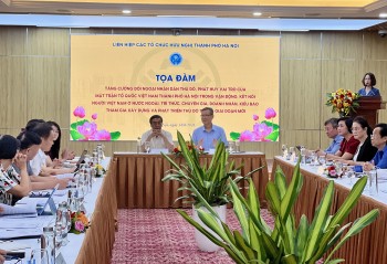 ha noi tim giai phap ket noi nguon luc nguoi viet nam o nuoc ngoai nham phat trien thu do