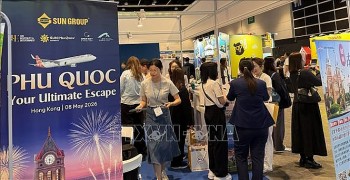du lich viet nam quang ba the manh tai hong kong