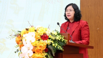 chu tich uy ban trung uong mttq viet nam chuc mung dai le khai dao phat giao hoa hao nam 2026