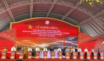 vingroup dong loat trien khai 3 du an ha tang duong bien duong bo trong diem tai thanh pho ho chi minh