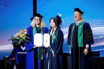 tu lam sang den ai cach vinuni dao tao bac si tuong lai
