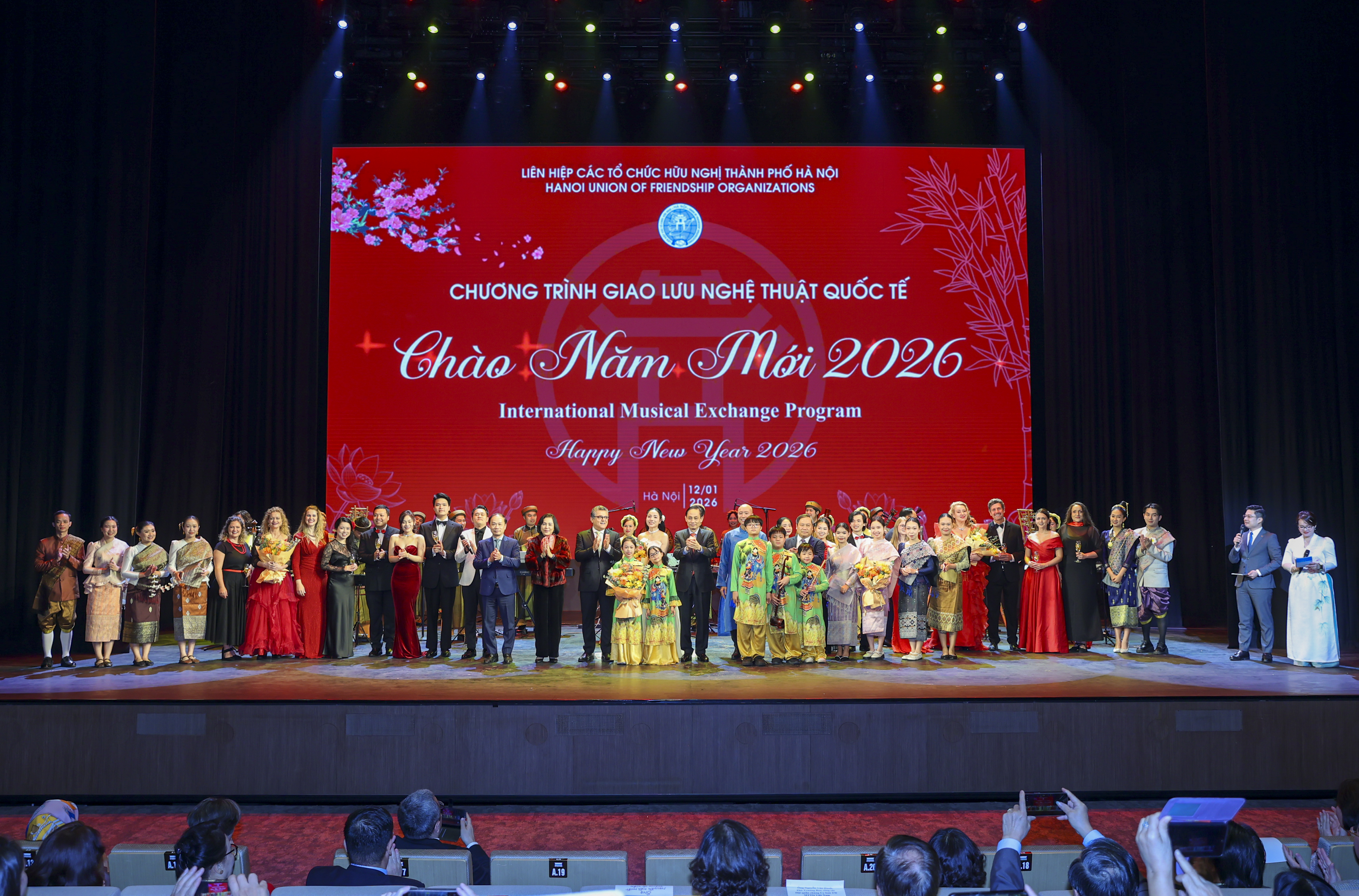 Chương trình Giao lưu nghệ thuật quốc tế Chào năm mới 2026 do Liên hiệp các tổ chức hữu nghị thành phố Hà Nội tổ chức, ngày 12/01/2026. (Ảnh: Đinh Hòa)