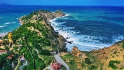 5 dia diem du lich quy nhon nhat dinh ban nen ghe tham