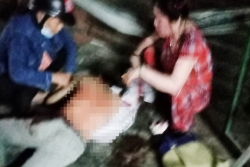 thay me bi nguoi la danh con trai dam nguoi dan ong trong thuong