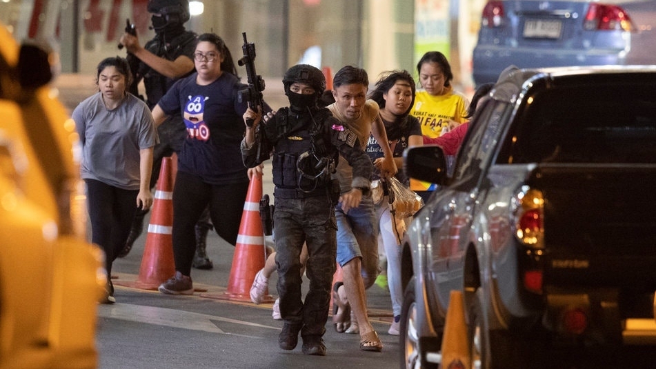 Toàn cảnh vụ xả súng kinh hoàng khiến 26 người thiệt mạng, 52 người bị thương tại Thái Lan