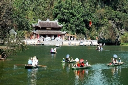 dich covid 19 chua huong tam dung don du khach den het thang 3