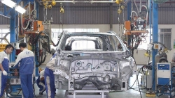 giam 50 le phi truoc ba trinh quoc hoi xem xet quyet dinh