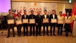 gan 40000 kieu bao nhan loi chuc chuc mung nam moi 2020 tu dai su quan viet nam tai nhat ban