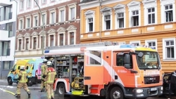 120 linh cuu hoa duoc huy dong trong vu chay khu nha do nguoi viet quan ly o berlin duc