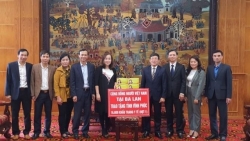 Cộng đồng người Việt tại Ba Lan tài trợ gần 30.000 khẩu trang giúp Vĩnh Phúc khắc phục COVID-19
