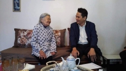 tham gia dinh goc viet giau truyen thong dan toc tai angieria