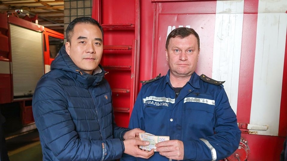 Người Việt tại Ucraina quyên góp hơn 100.000 griv hỗ trợ nạn nhân vụ hỏa hoạn Odessa