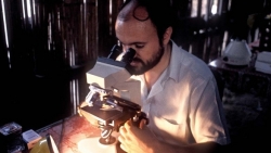 chuyen gia jordan ryan bai hoc day lui dich sars cua viet nam co the ung dung chong covid 19