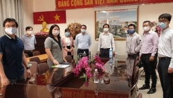 vkeia tang 1000 khau trang cho benh vien quan 2 tp ho chi minh chong covid 19