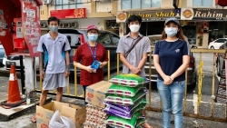 nguoi viet tai moskva va malaysia tich cuc chung tay vuot covid 19