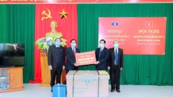 bo doi bien phong thanh hoa son la tich cuc ho tro nuoc ban lao chong covid 19