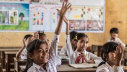 plan international viet nam cam ket ho tro 16 ty dong bao ve tre em dan toc thieu so truoc covid 19