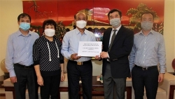 hoi viet kieu tinh quang dong trung quoc ung ho gan 100 trieu dong giup viet nam chong covid 19