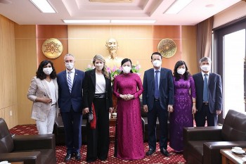 thai nguyen muon hop tac voi canada tren cac linh vuc phat trien kinh te xa hoi