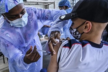 tin covid hom nay sang 224 so ca mac moi va tu vong tang tro lai tren the gioi