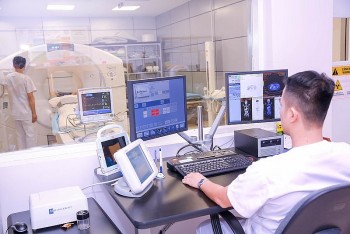 dau tu nhan luc xay dung he thong y te co so thong minh