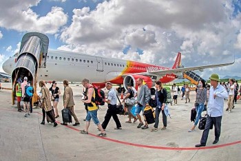 Lượng khách quốc tế đến Việt Nam trong tháng 4 tăng mạnh