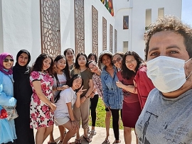 Sinh viên Việt tại Morocco chung tay ủng hộ thực phẩm chống dịch COVID-19