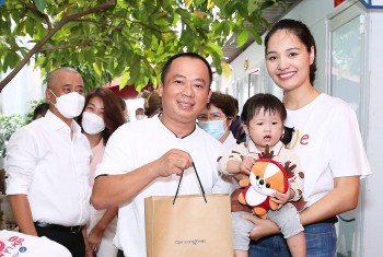 operation smile tiep tuc hanh trinh ho tro tre em co hoan canh kho khan