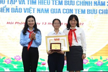 hon 11 trieu thieu nhi tham gia cuoc thi bien dao viet nam qua con tem buu chinh