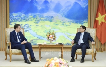 thu tuong pham minh chinh de nghi phap tao thuan loi cho hang hoa xuat khau cua viet nam