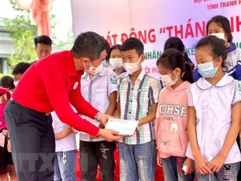 hoi chu thap do tro giup 88 trieu luot nguoi co hoan canh kho khan