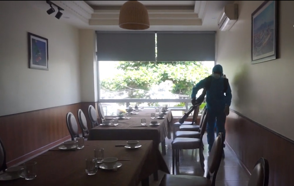 thong tin moi nhat lien quan den hai chuyen gia trung quoc mac covid 19 o da nang