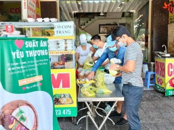 nha hy vong nhung cau chuyen lap lanh tinh nguoi