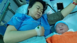 Bé sơ sinh nặng 5,1kg chào đời bằng phương pháp sinh mổ ở Quảng Nam