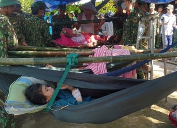 Vụ sạt lở đất ở Trà Leng: Cứu sống được 33 người, nhiều người vẫn mất tích