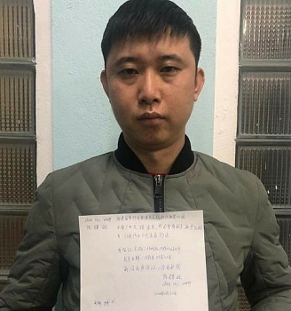 tai xe cho 6 nguoi trung quoc nghi nhap canh trai phep